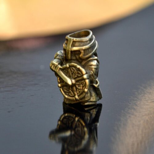 Фото латунная бусина Воин на браслет