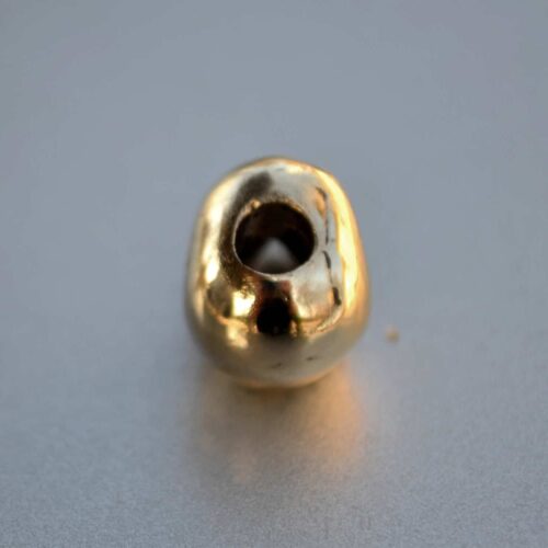 Бусина череп, латунь