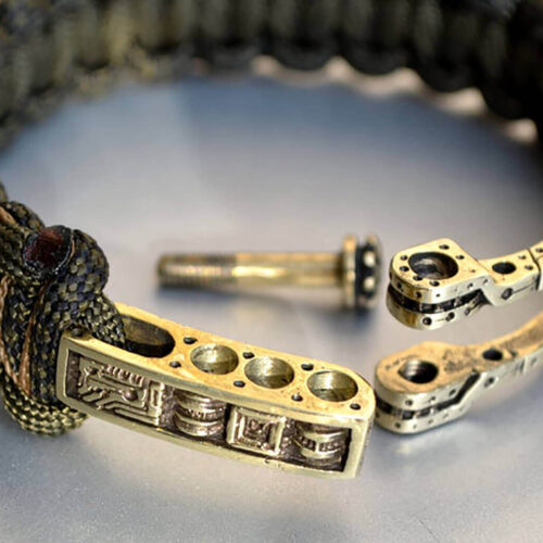 Фото плетеный паракордовый браслет с регулируемой застежкой