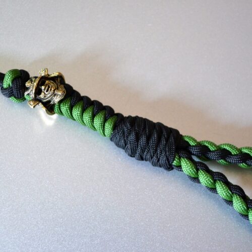Фото паракордовый темляк для ножа с бусиной